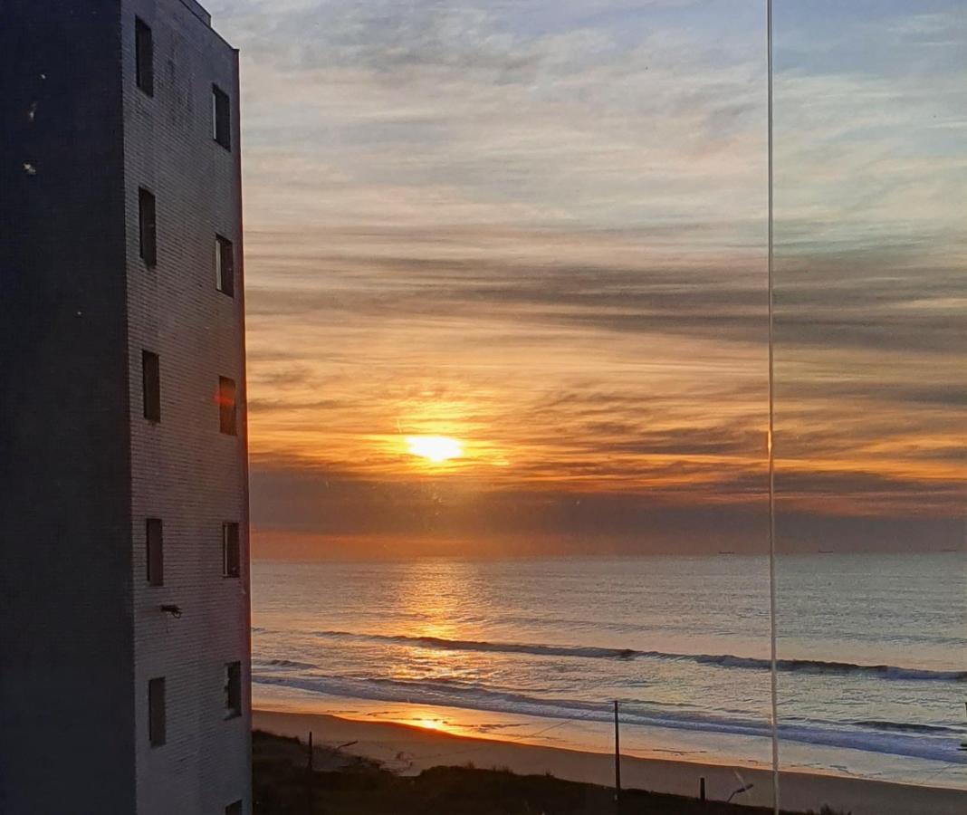 Apto Resort Cambuhy Frente Mar Piscina Academia Matinhos Kültér fotó